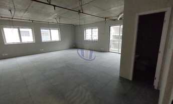 Imagem 2: Sala de 129m² com 3 vagas, Prédio Novo, Sala de convenções, Estacionamento