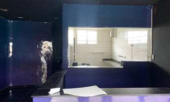 Imagem 2: Salão comercial localizado na Avenida dos Alamandas. Ótima localização - 1334