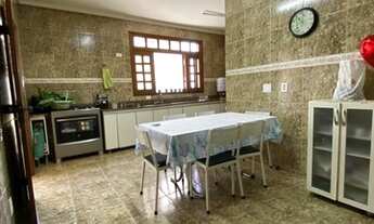 Imagem 7: Casa para venda possui 400 metros quadrados com 3 quartos em Jardim da Cidade - Betim - Mi