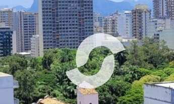 Imagem 2: Apartamento em Icaraí, 95m², andar alto, vista livre, 3 quartos, 1 suíte, lazer completo