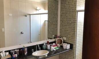 Imagem 3: Sobrado para venda possui 275 metros quadrados com 3 quartos