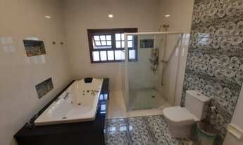 Imagem 4: Sobrado para venda possui 630 metros quadrados com 4 quartos