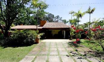 Imagem 2: Casa de Campo com Charme e Elegância! voltada para o Lago Maior