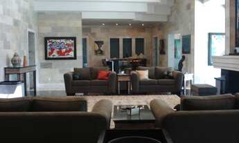 Imagem 6: Mansão 1.275m² em meio a jardins em uma área com 13.877,50m² de terreno, 4 suítes, 10 vaga