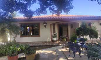 Imagem 5: Casa de condomínio térrea para venda possui 250 metros quadrados com 3 quartos