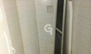 Imagem 3: 2/4 com dependência, 1° andar, escada em Nazaré