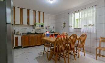 Imagem 5: Rua Prof. Benedito Antônio, 75 - Sobrado com mais 2 casas nos fundos, 3 vagas de garagem à