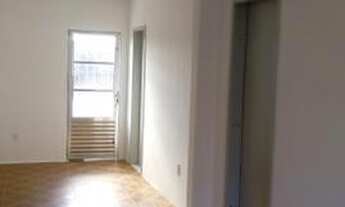 Imagem 5: Casa 2/4 e Área de Serviço no fim de linha do Garcia