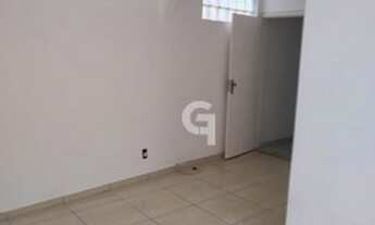 Imagem: 2/4 com dependência, 1° andar, escada