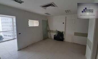 Imagem 5: Sala comercial de 60m², com 2 escritórios, comercio