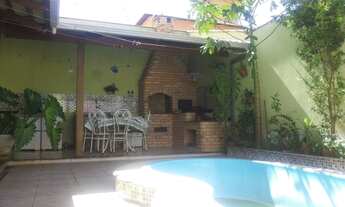 Imagem 2: Casa com 4 dormitórios à venda em Contagem