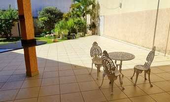 Imagem 6: Sobrado 6 quartos rua 12 Vicente pires condomínio p/via estrutural L.900m2 churrasqueira