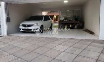 Imagem 3: TORRES - Casa Padrão - Centro