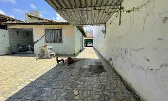 Imagem 3: Casa na Aruana Casa com 2 dormitórios