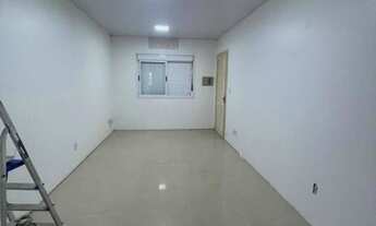 Imagem 2: Casa para Venda em Porto Alegre, Hípica, 2 dormitórios, 1 banheiro, 1 vaga