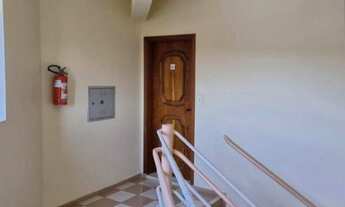 Imagem 2: Apartamento com 2 dormitórios, 72 m² - venda por R$ 255.000 ou aluguel por R$ 1.550/mês