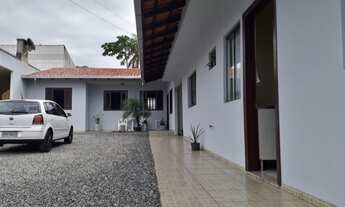 Imagem: Casa para venda com 200 metros quadrados