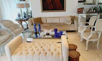 Imagem 3: Portaria 24h. Apartamento com 3 vagas de garagem, 2 quartos (suítes) à venda, 170 m², Ipan