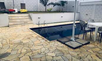 Imagem 6: Casa de condomínio sobrado para venda tem 330 metros quadrados com 4 quartos