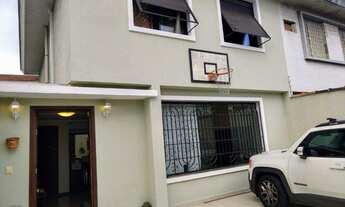 Imagem: Sobrado com 3 dorms, Boqueirão, Santos