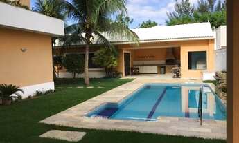 Imagem 2: Casa de condomínio para venda possui 600 metros quadrados com 4 quartos