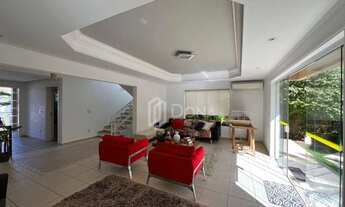 Imagem 4: Casa à Venda no Jd. Recanto em Valinhos com 3 quartos 3 suítes