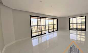 Imagem 3: Apartamento a venda com 342 metros reformado na Aclimação