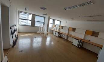 Imagem 3: Escritório para venda possui 245 metros quadrados em Centro - Rio de Janeiro - RJ