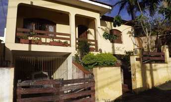 Imagem: Casa residencial em bairro com ótima localização