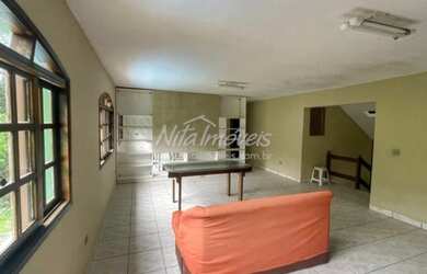 Imagem 4: Belo sobrado, no lado serra do Condomínio Costa do Sol