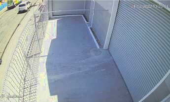 Imagem 2: Galpão, 700 m2, com mezanino, estr. metálica, loja e escritórios, próximo ao largo de Benf