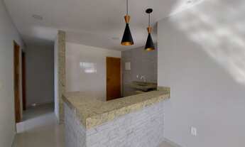 Imagem 5: Casa em Condomínio com 2 quartos sendo 2 suítes, piscina e academia