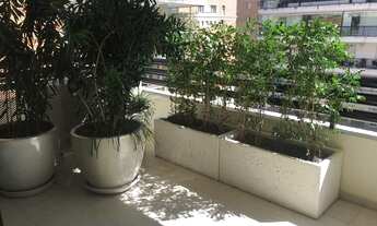 Imagem 2: Apartamento para Aluguel 3 Suítes 4 Vagas 284m²