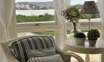 Imagem 2: Florianópolis - Casa Padrão - Cacupé