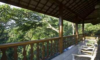 Imagem 5: Casa de alto padrão Cond. Boque da Ribeira com 4 quartos, 4 suítes, spa e cachoeira ao fun