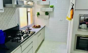 Imagem 2: Apartamento com 3 dormitórios à venda, 100 m² por R$ 650.000,00 - Jardim Astúrias - Guaruj