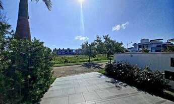 Imagem 6: CASA EM CONDOMÍNIO FECHADO NO CAMPECHE CHEIA DE ESTILO!