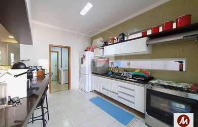 Imagem 7: Casa (sobrado em condominio) 3 dormitórios/suite, cozinha planejada, portaria 24 horas, em