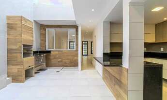 Imagem: CASA DE VILA REFORMADÍSSIMA NA RUA DO CATETE