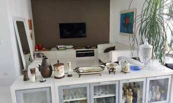 Imagem 3: Apartamento para venda possui 205 metros quadrados com 4 quartos em Leblon - Rio de Janeir