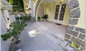 Imagem 3: Casa Grajaú 6 quartos 2 suítes 5 vagas terreno 500 m² área construída 402 m²