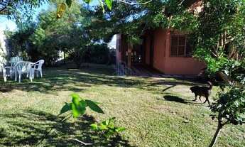 Imagem 5: Casa com 69m² e amplo pátio à aproximadamente 5 km da Praia dos Ingleses