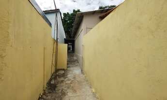 Imagem 5: Casa de fundos separa, e individual com 3 quartos, suíte 1 vg na Av. Canaã no Jd. Novo Mun