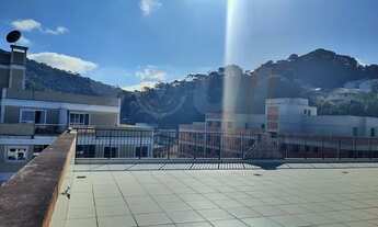 Imagem 4: Cobertura para Venda em Teresópolis, Artistas, 3 dormitórios, 3 suítes, 4 banheiros, 2 vag