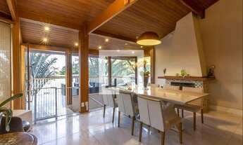 Imagem 2: Casa de Condomínio à Venda - Vale das Araras, 4 Quartos, 400 m2