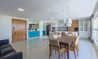 Imagem 3: Apartamento para Aluguel - Serrinha, 3 Quartos, 165 m2