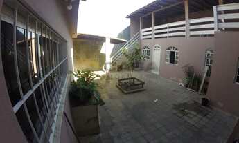 Imagem: DM- Alugo Casa Enorme 6 quartos em Laranjeiras