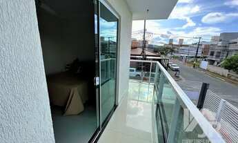 Imagem 5: Sobrado para venda com suíte e 3 vagas de garagem no bairro Santa Regina em Camboriú