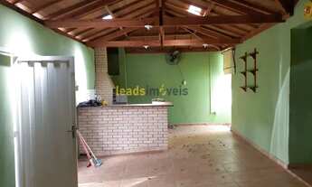 Imagem 2: Casa para Venda em São Simão, Centro, 3 dormitórios, 1 suíte, 4 banheiros, 2 vagas