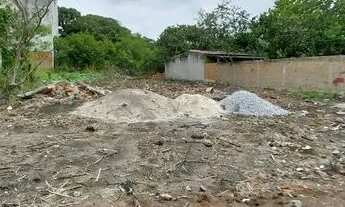 Imagem: Vendo lote murado, com 450 m2, aceita carro